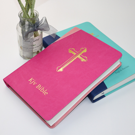 Profesional Manufacturer Wholesale Designer High Quality Wholesale Big Discount Soft PU Leather Hot Stamping Custom Bibles 