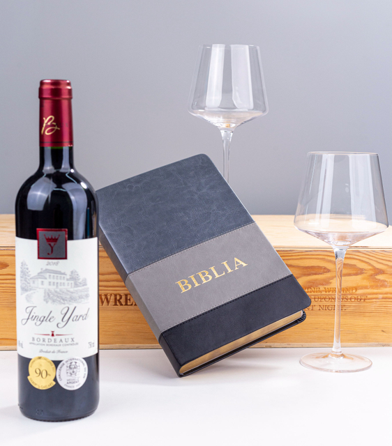 Cheap Soft Cover King James Leather Bible Printing Custom Best Bible Version in English